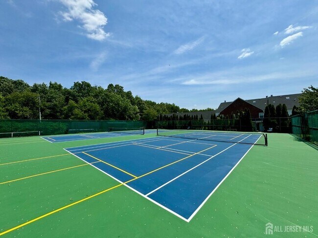 Building Photo - 22 Maddaket Ct