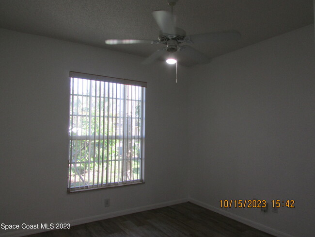 Building Photo - 4192 Collinwood Dr