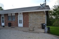 Building Photo - 4297 7th Street Rd