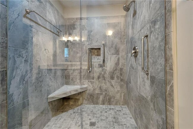 Building Photo - 895 Perrin Springs Ct NE