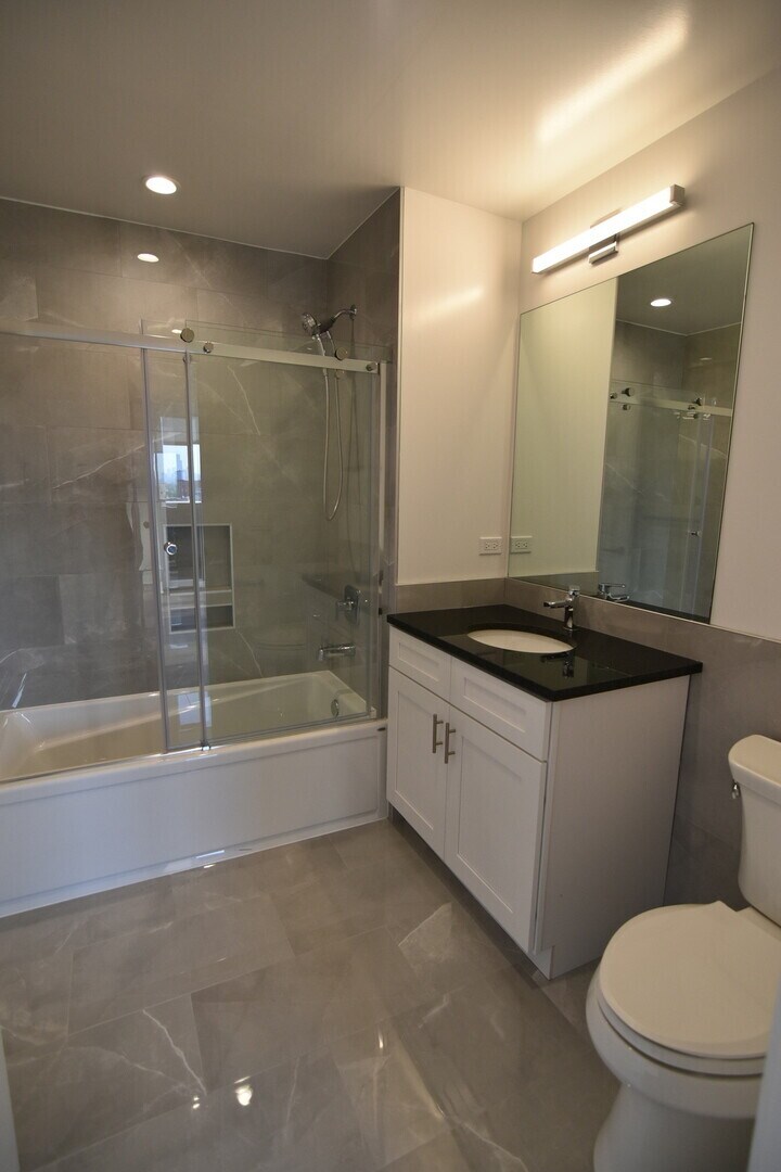 Building Photo - 3801 N Broadway St