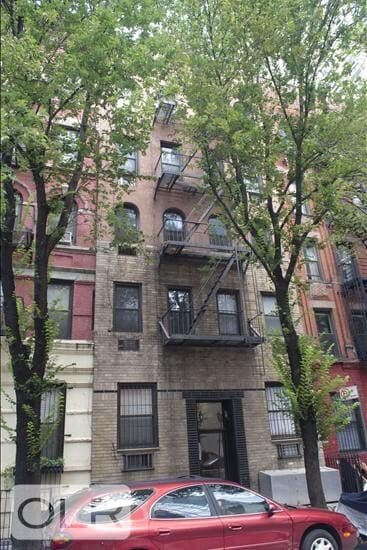 Floorplan - 335 East 92nd Street