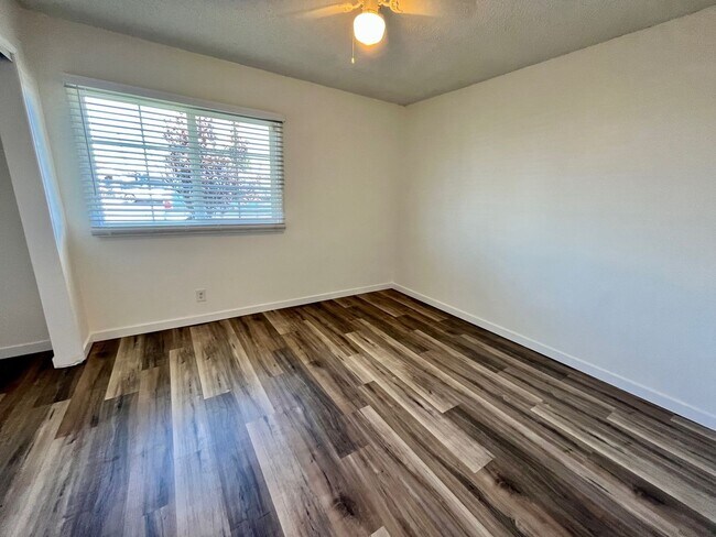 Building Photo - 4108 Redondo Beach Blvd