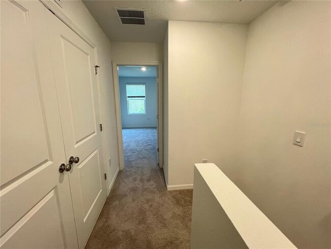 Building Photo - 3081 Skyline Lp