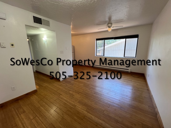 Building Photo - 510 Orchard Ave