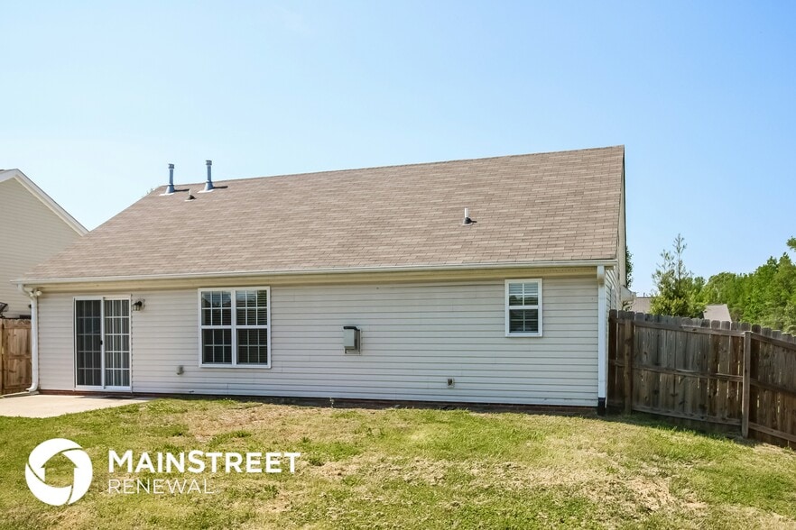 Building Photo - 430 Sailway Rd