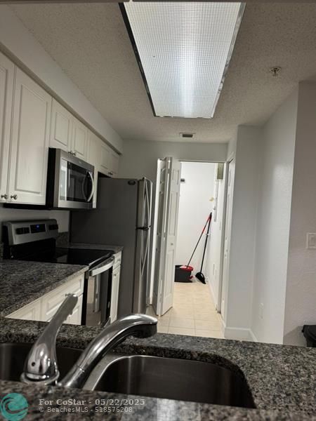 Building Photo - 2726 Anzio Ct