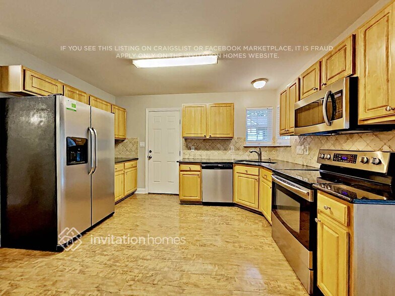 Building Photo - 7235 Oxford Bluff Dr