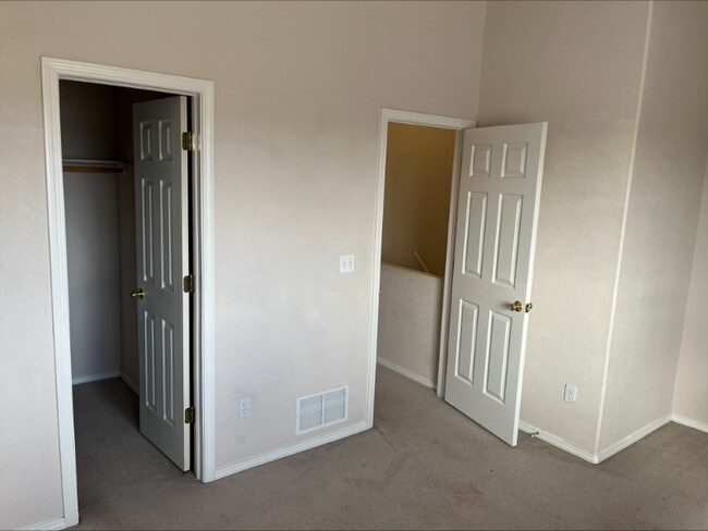 Building Photo - 7926 Antelope Ridge Point