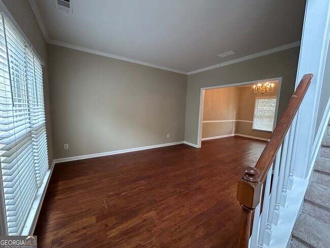 Building Photo - 495 Summer Breeze Ct.