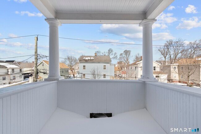 Building Photo - 22 Wolcott St