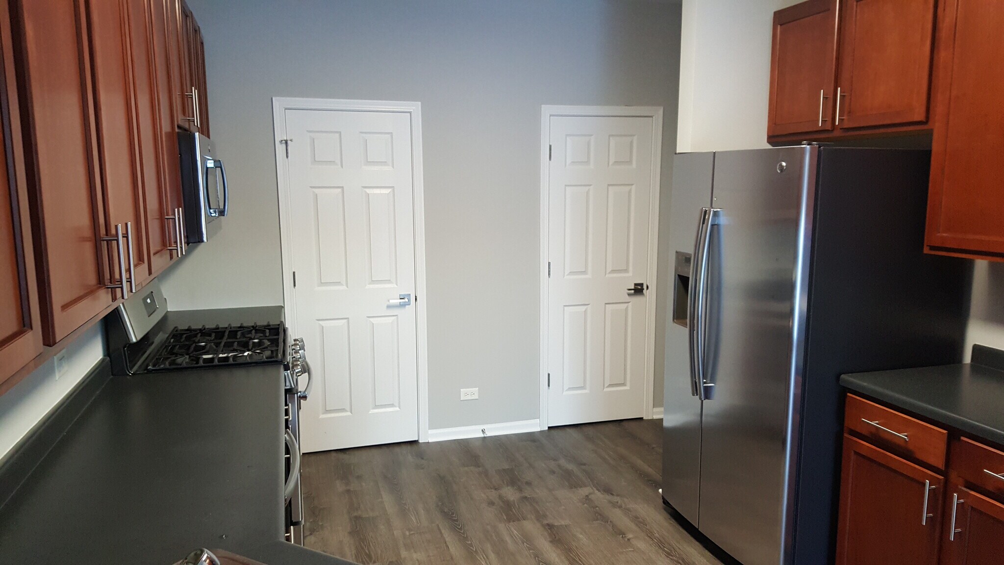 Building Photo - 558 Gunnison Ct