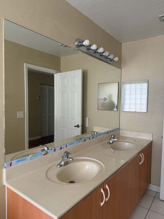 Building Photo - 6355 Adriatic Way