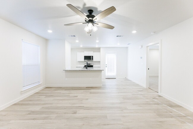Building Photo - Beautiful New Construction Near New Frenship Schools!