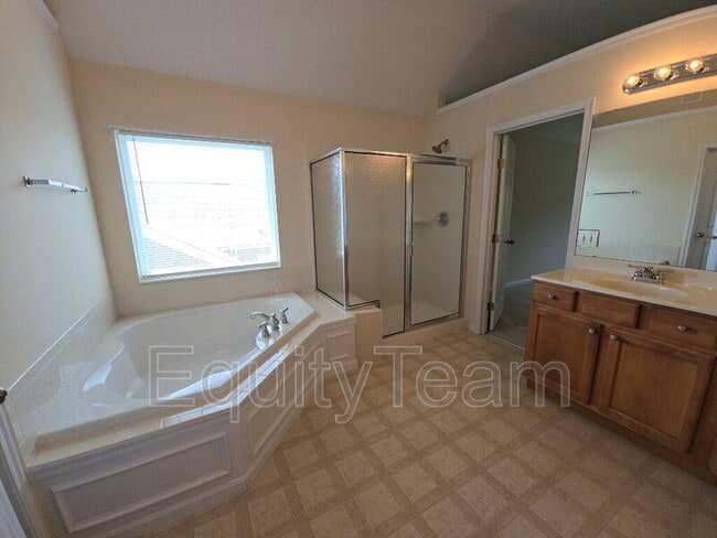 Building Photo - 7823 Spring Garden Ct