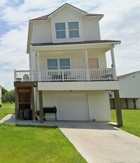 Building Photo - 4/2/2-AVAILABLE OCTOBER