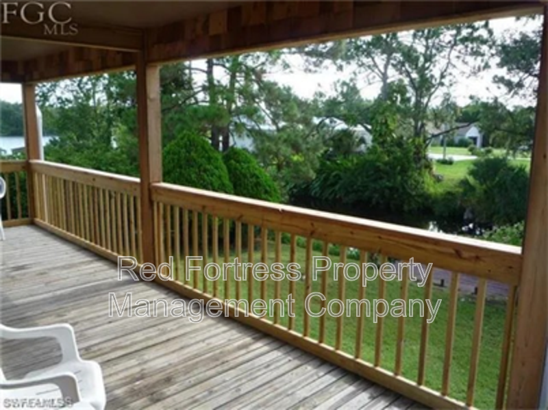 Building Photo - 2131 Waylife Ct