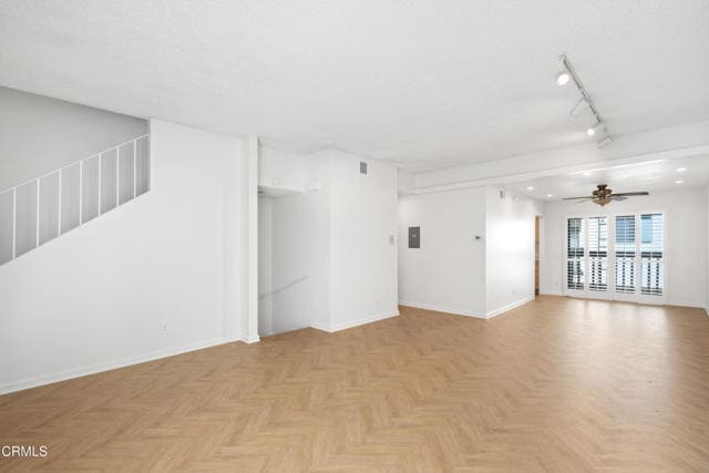 Building Photo - 813 N Monterey St