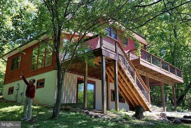 Building Photo - 1325 Stoney Bottom Rd
