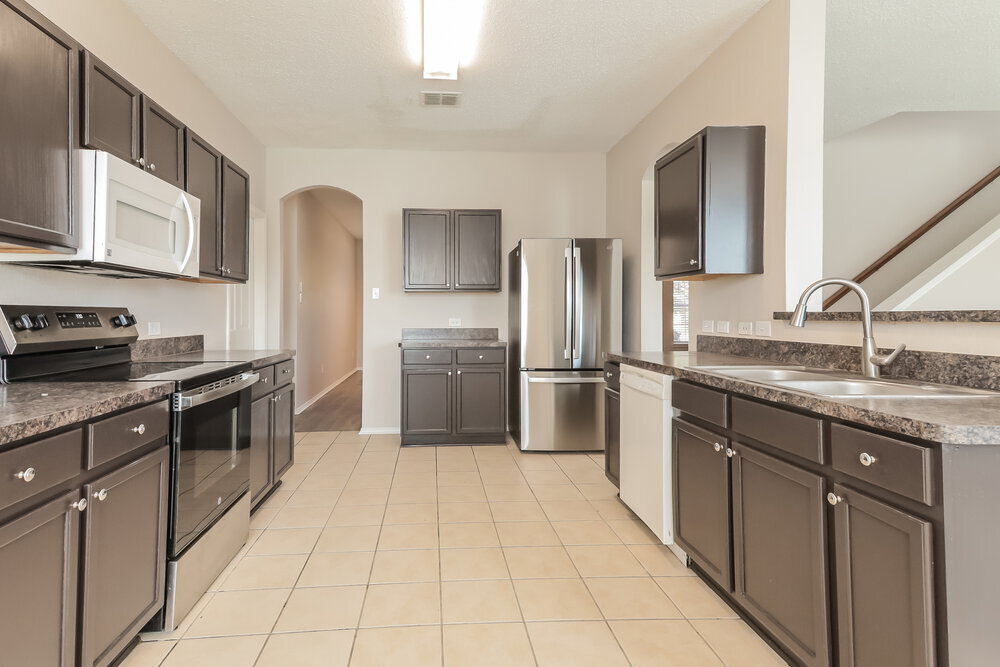 Building Photo - 2104 Aster Trail