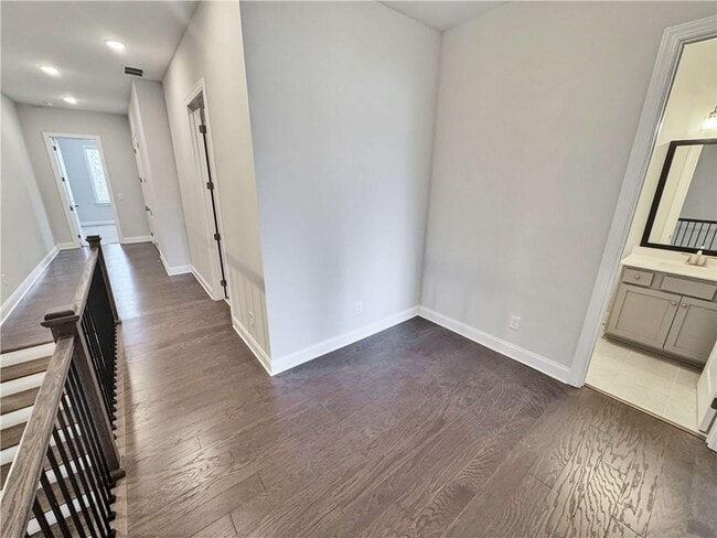 Building Photo - 671 Stickley Oak Way