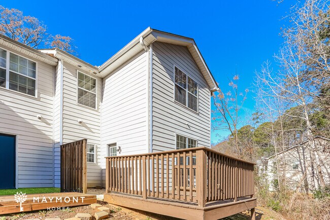 Building Photo - Inviting 3-Bedroom Home in Jonesboro, GA