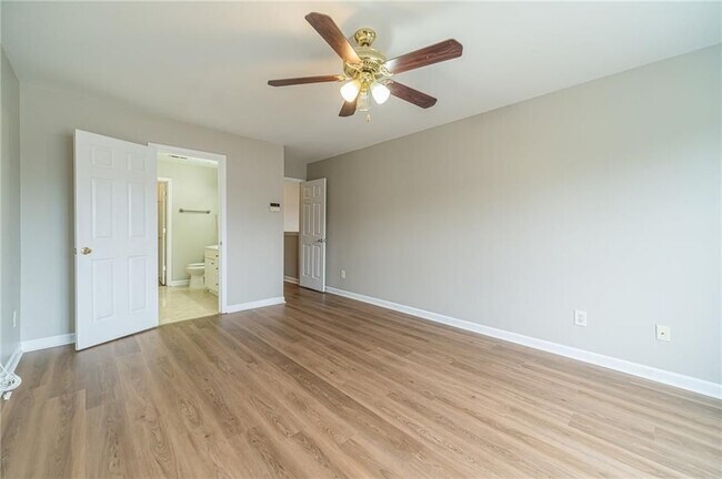 Building Photo - 1191 Primrose View Cir NW