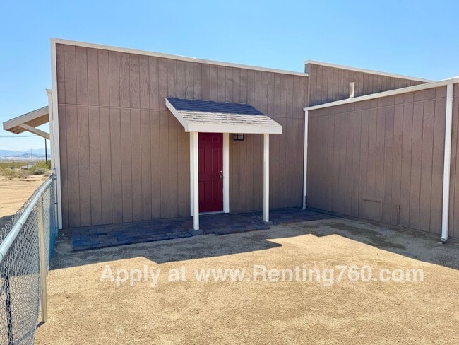 Building Photo - 69696 Old Chisholm Trail