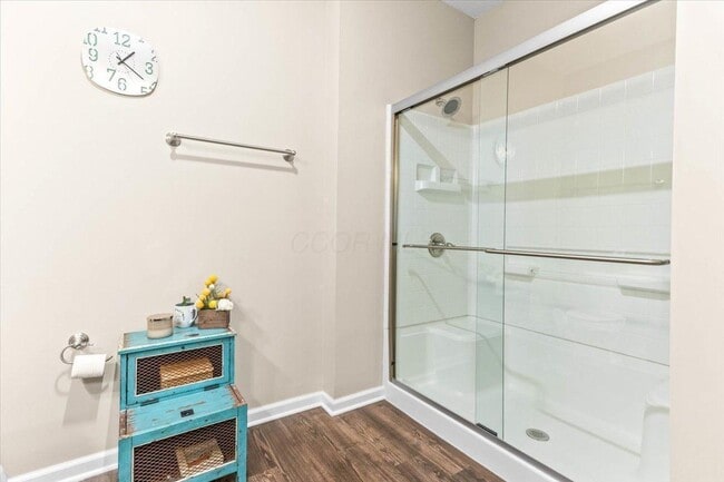 Building Photo - 224 Lake Cove Dr