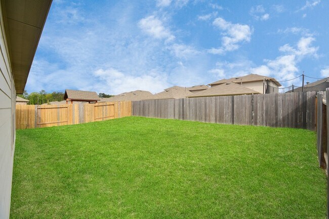 Building Photo - 21059 Wenze Ln