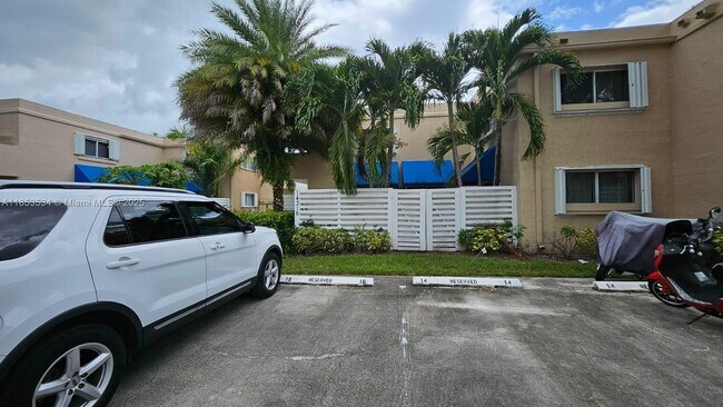 Building Photo - 14316 SW 97th Ln