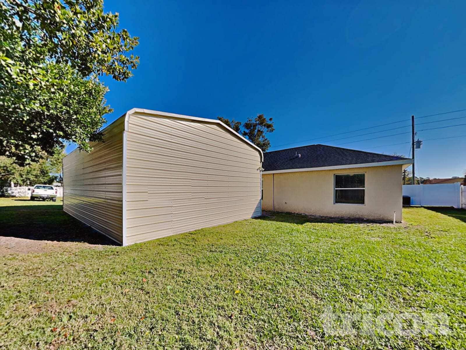 Building Photo - 2099 Godfrey Ave