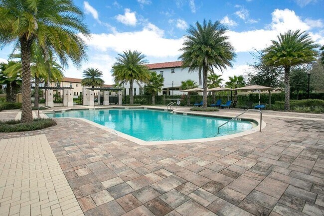 Building Photo - 8455 Via Vittoria Way