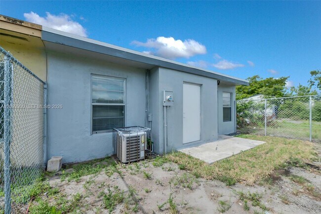 Building Photo - 3793 NW 213th Terrace