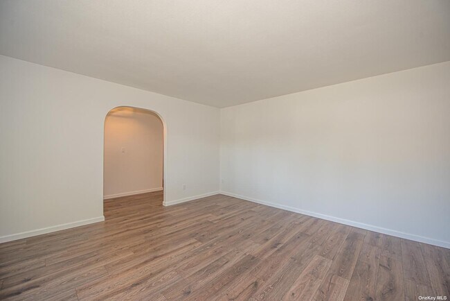 Building Photo - 22 Eastover Dr