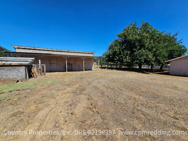 Building Photo - 12183 Dry Creek Rd