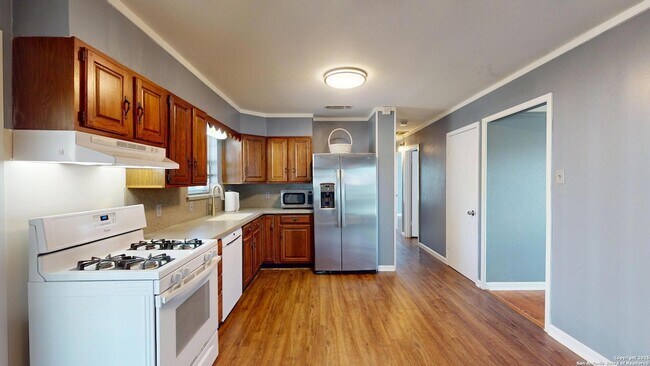 Building Photo - 7107 Westshire Dr