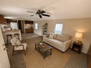 Building Photo - 79 Dunlap Cir