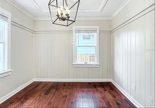 Building Photo - 3109 Johns Pky