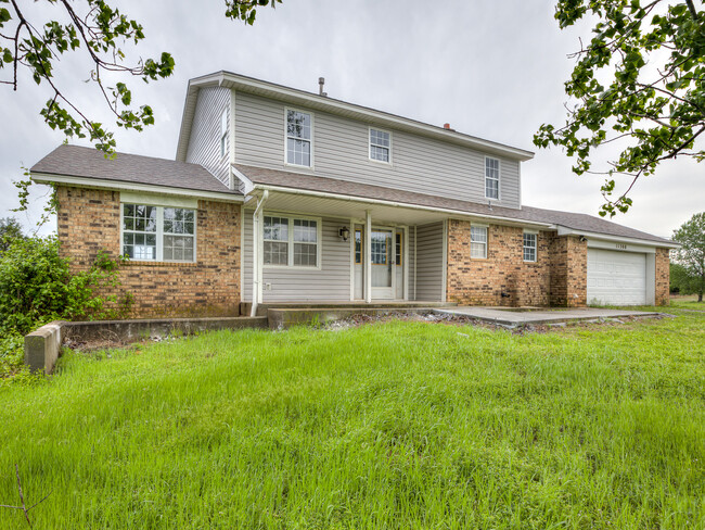 Building Photo - 11308 Meadow Ridge Ln