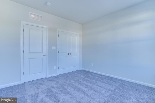 Building Photo - 14955 River Walk Way