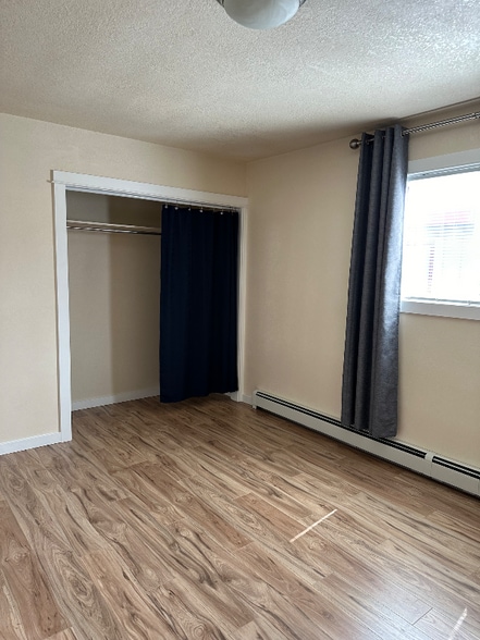 Building Photo - 1028 Longstaff St