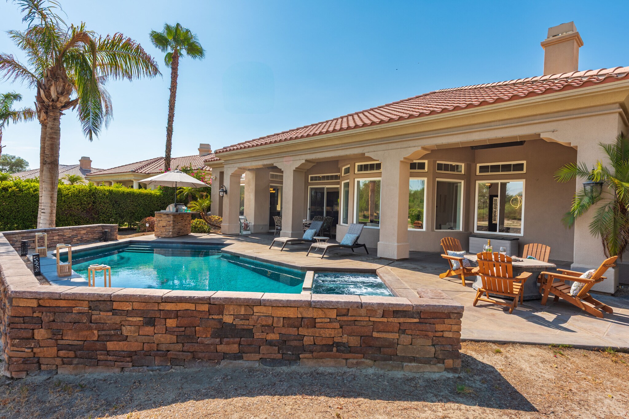 Building Photo - 45 Vista Encantada