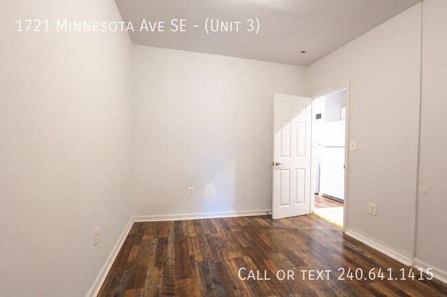 Building Photo - 1721 Minnesota Ave SE