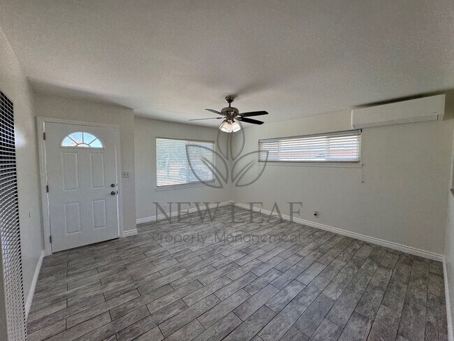 Building Photo - 16141 Vallejo St