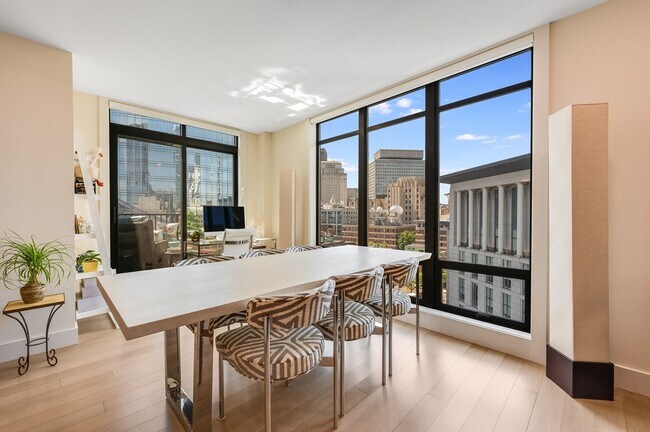 Building Photo - 121 Portland St