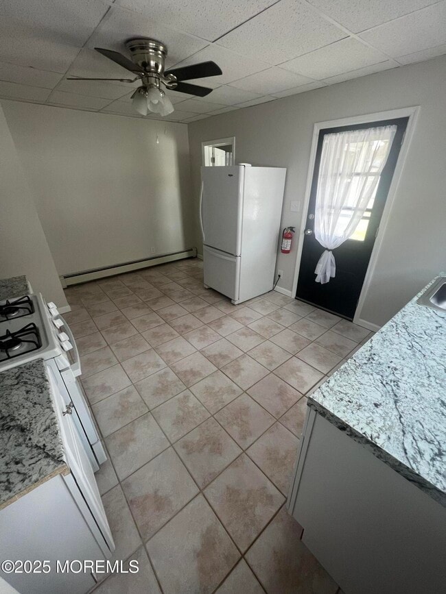 Building Photo - 898 NJ-34