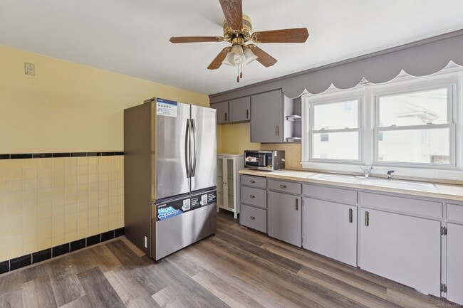 Building Photo - 59 High St