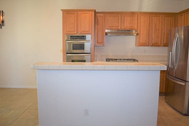 Building Photo - 9289 Winding Brook Way