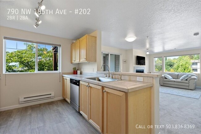 Building Photo - Immaculate 2 Bed 2 Bath Condo in Beaverton...